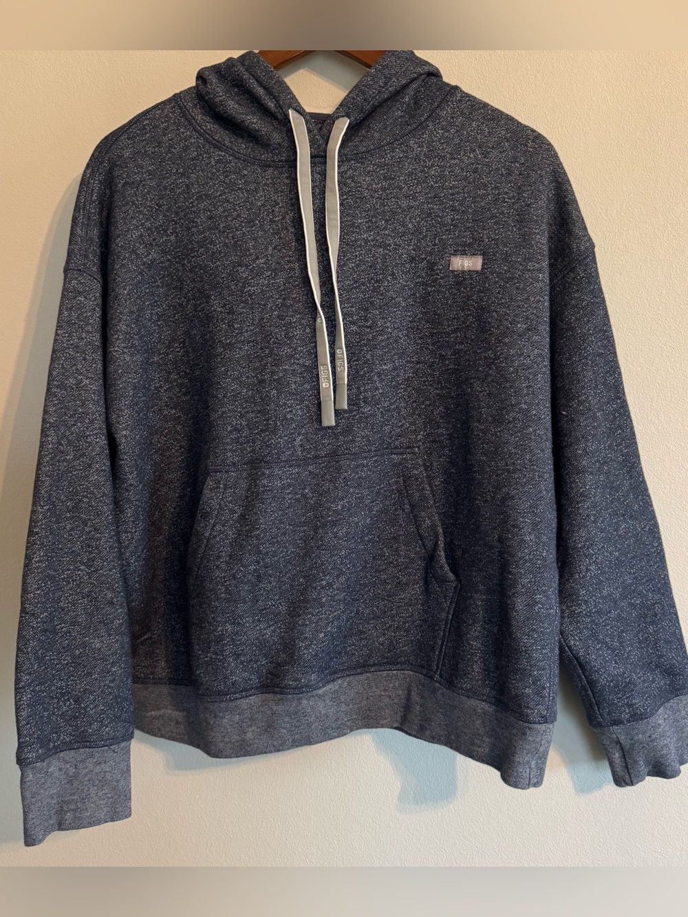 FIGS Off-Shift Pullover Hoodie Sweatshirt Heather Navy Charcoal Size L
